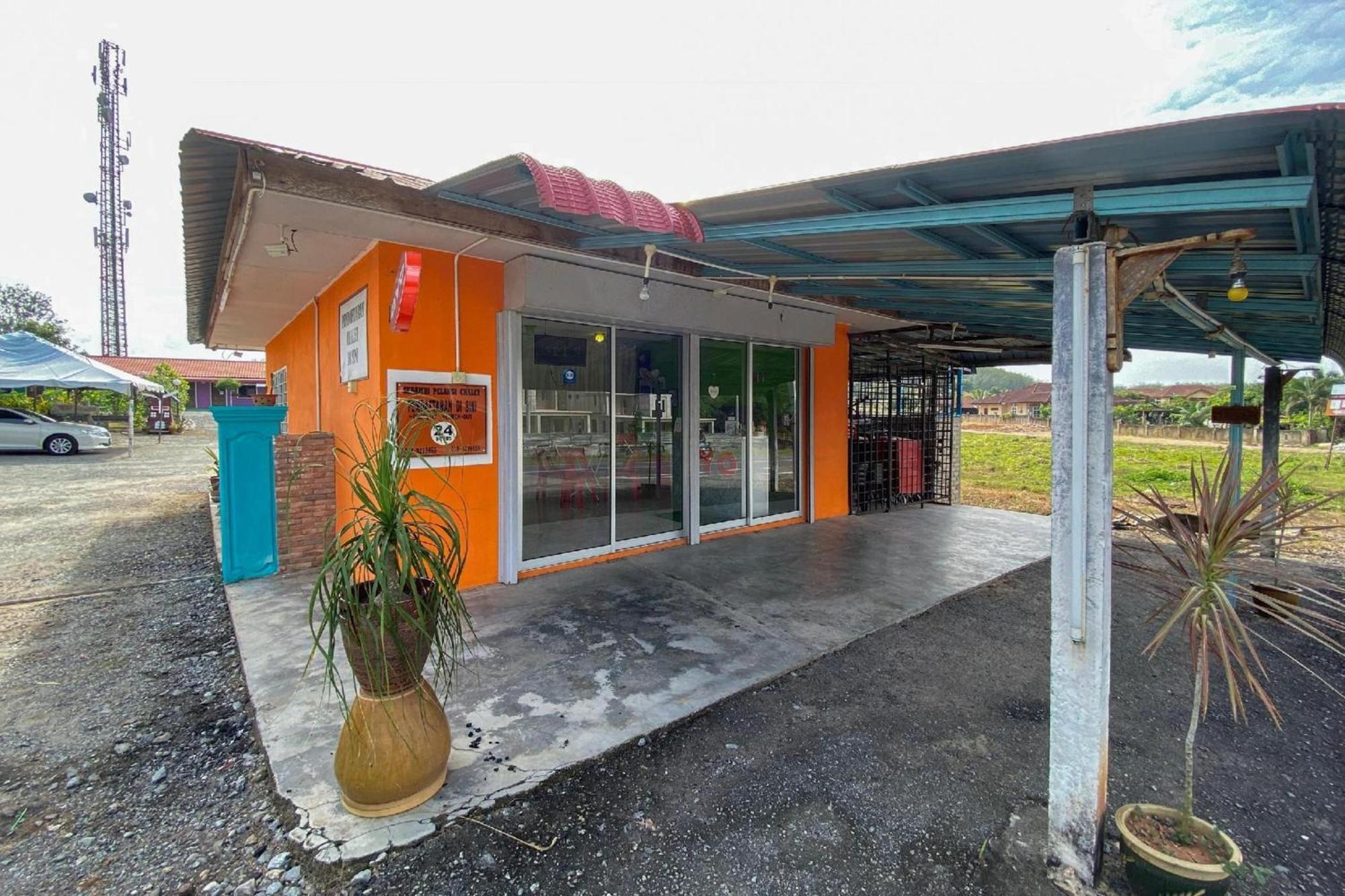 Capital O 90168 Serambi Pelangi Chalet Changlun Exteriör bild